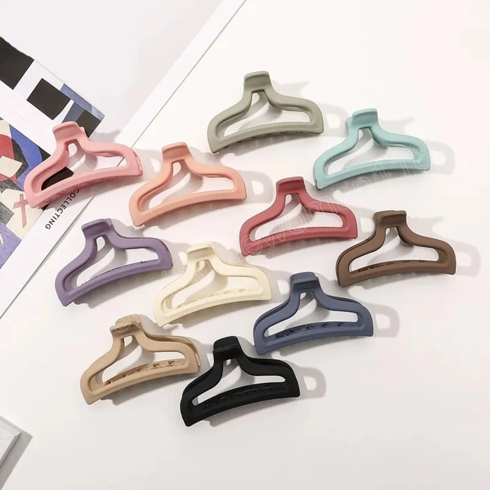 4pc Casual Matte Hair Clip - Image 2