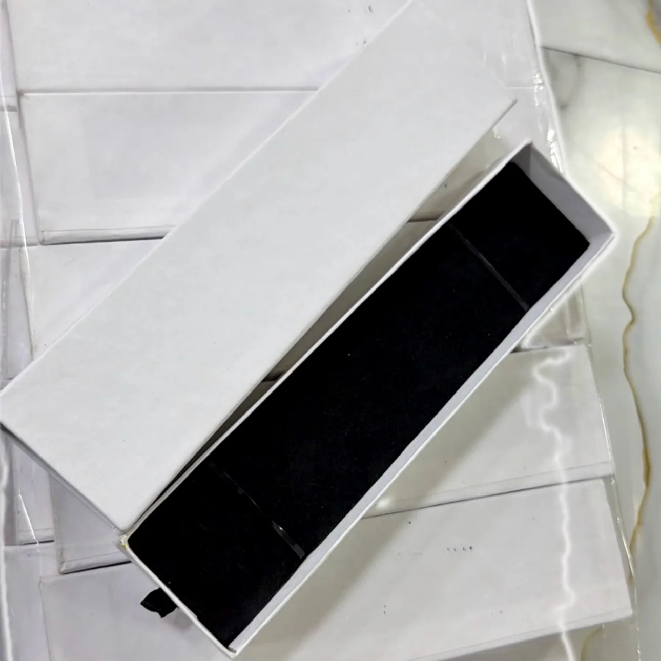Premium Box For bracelet or necklace - Image 3