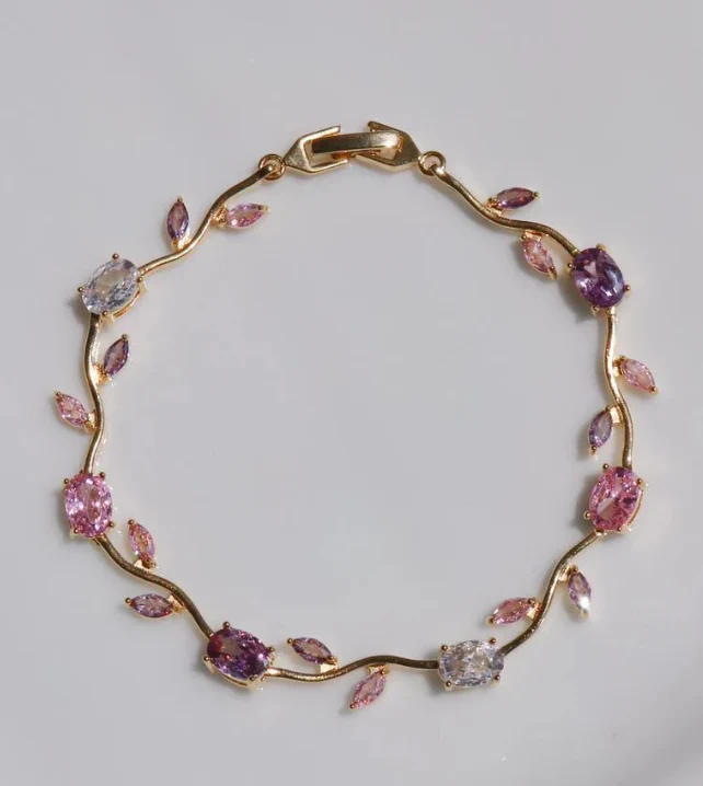 Rapunzel Tulip Bracelet and Necklace (with box) - Image 2