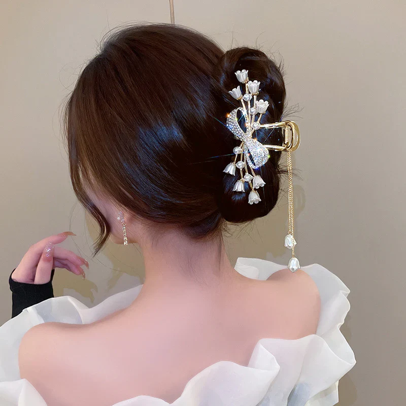 Royal Bloom Clip - Image 2