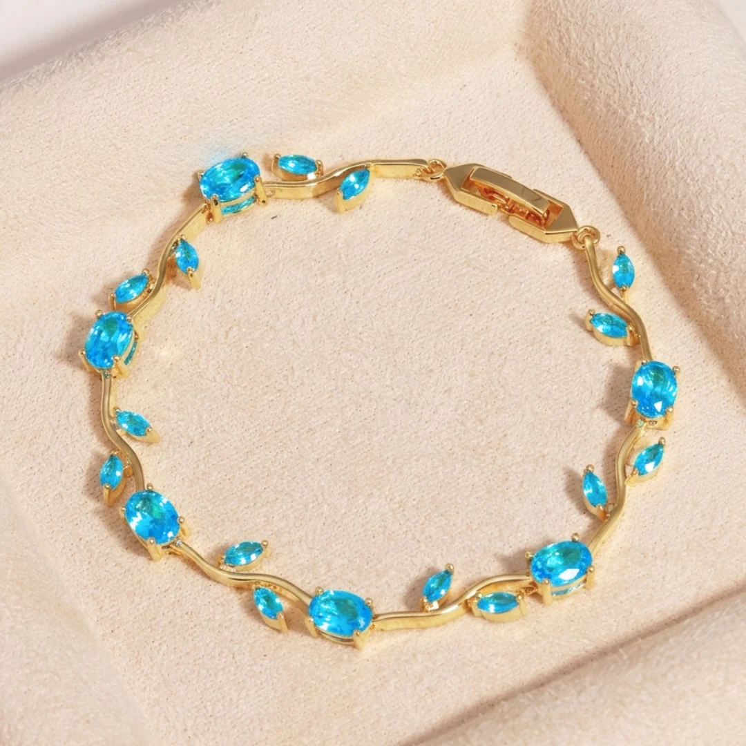 Majestic Tulip Bracelet (with box) - Image 10