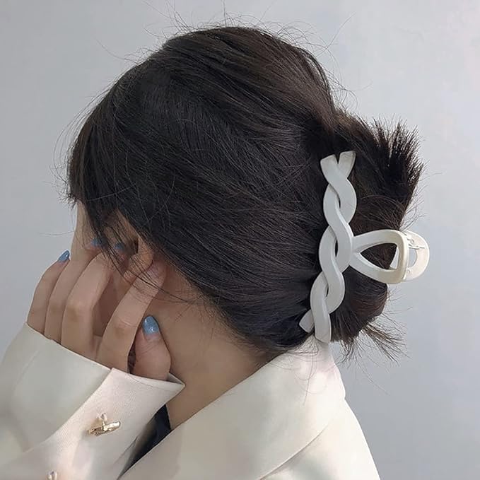 Large Twisted Grace Claw Clip - Image 4